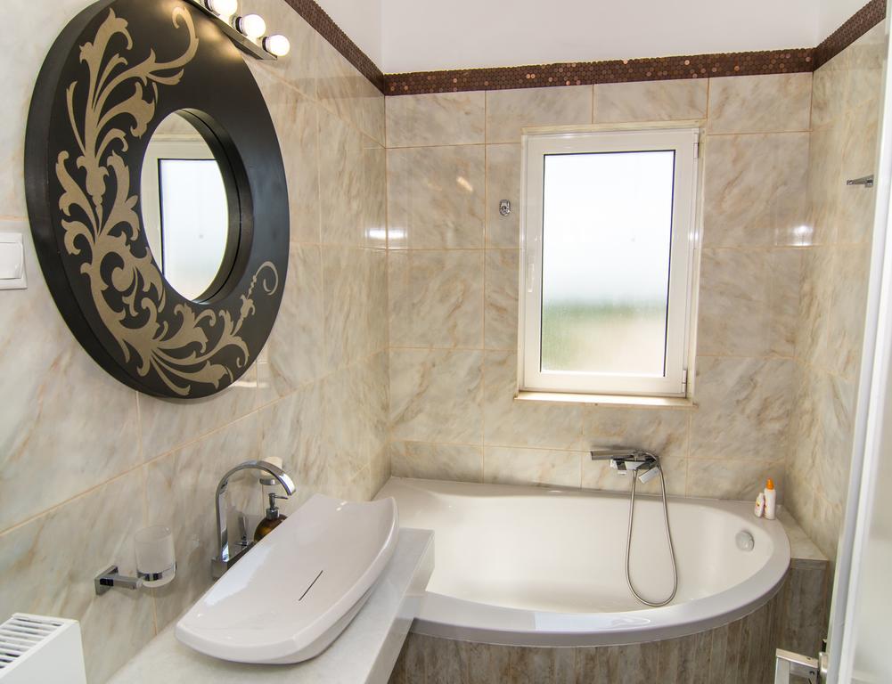 Andreas Villa Kato Daratso Zimmer foto